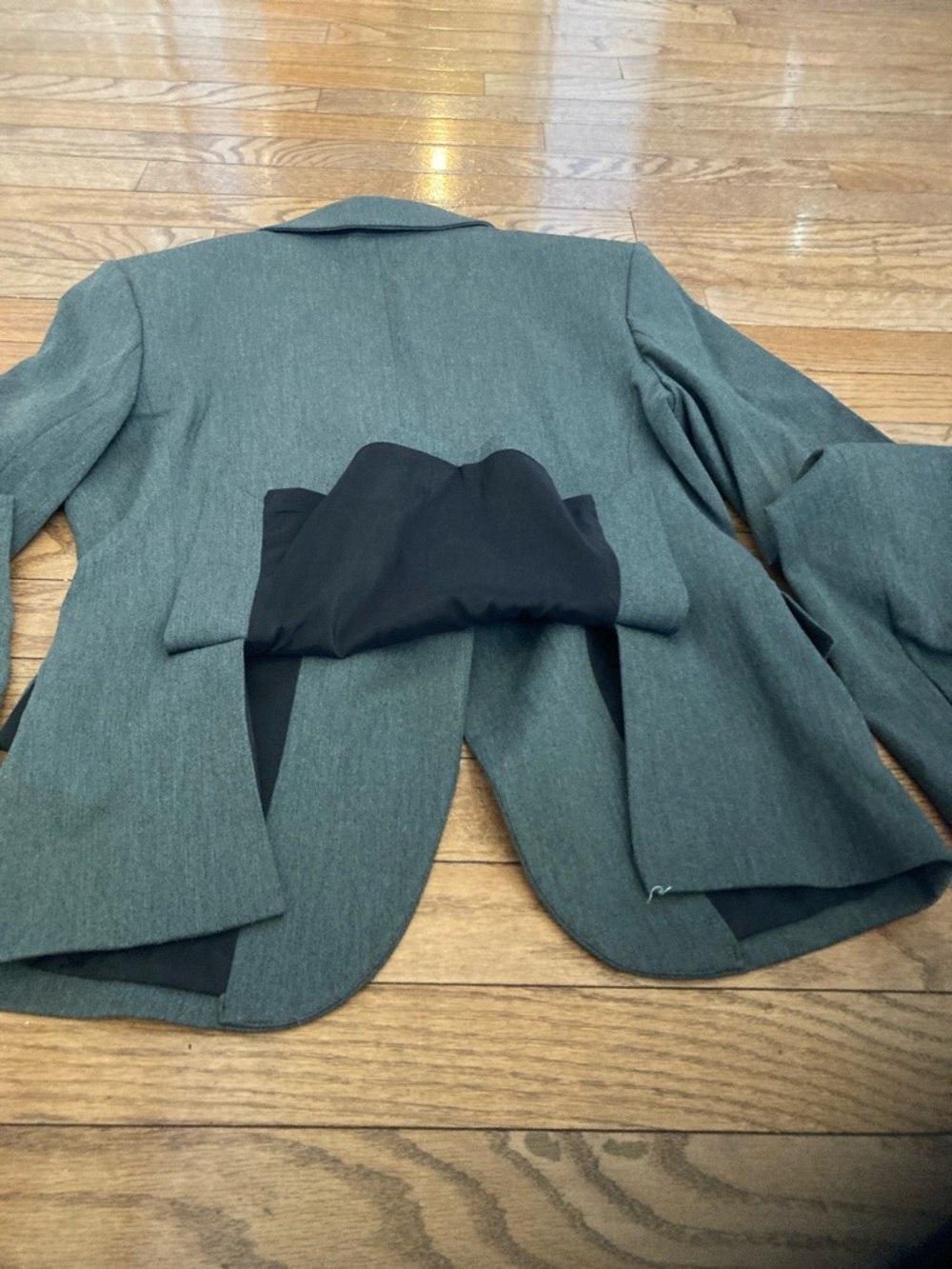 Express Gray Tailored Single-Button Blazer - Picture 9 of 11